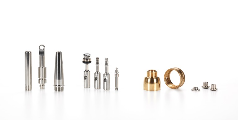 Turned parts supplier | Manufacturing of small metal parts for food and beverage through bar turning